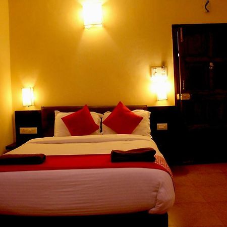 De Sai Palace Calangute Extérieur photo