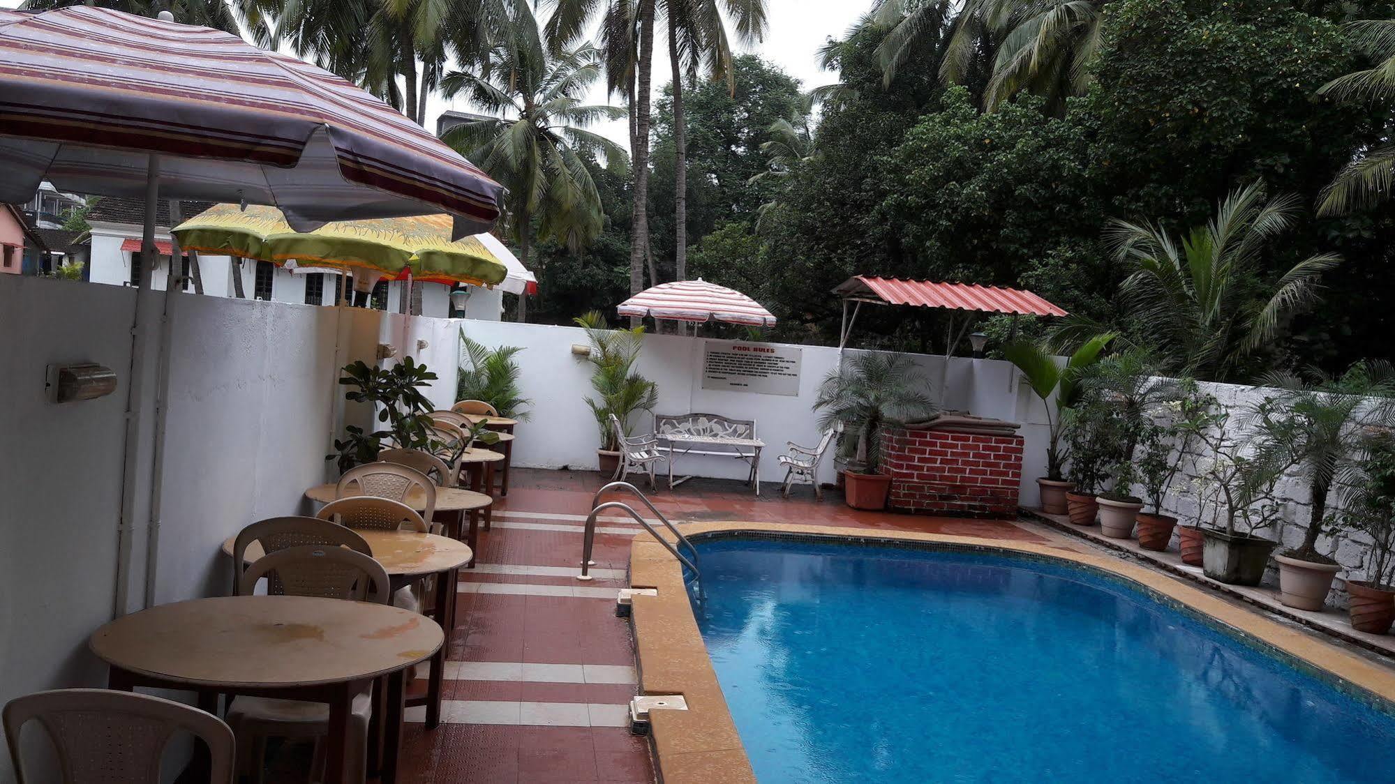 De Sai Palace Calangute Extérieur photo
