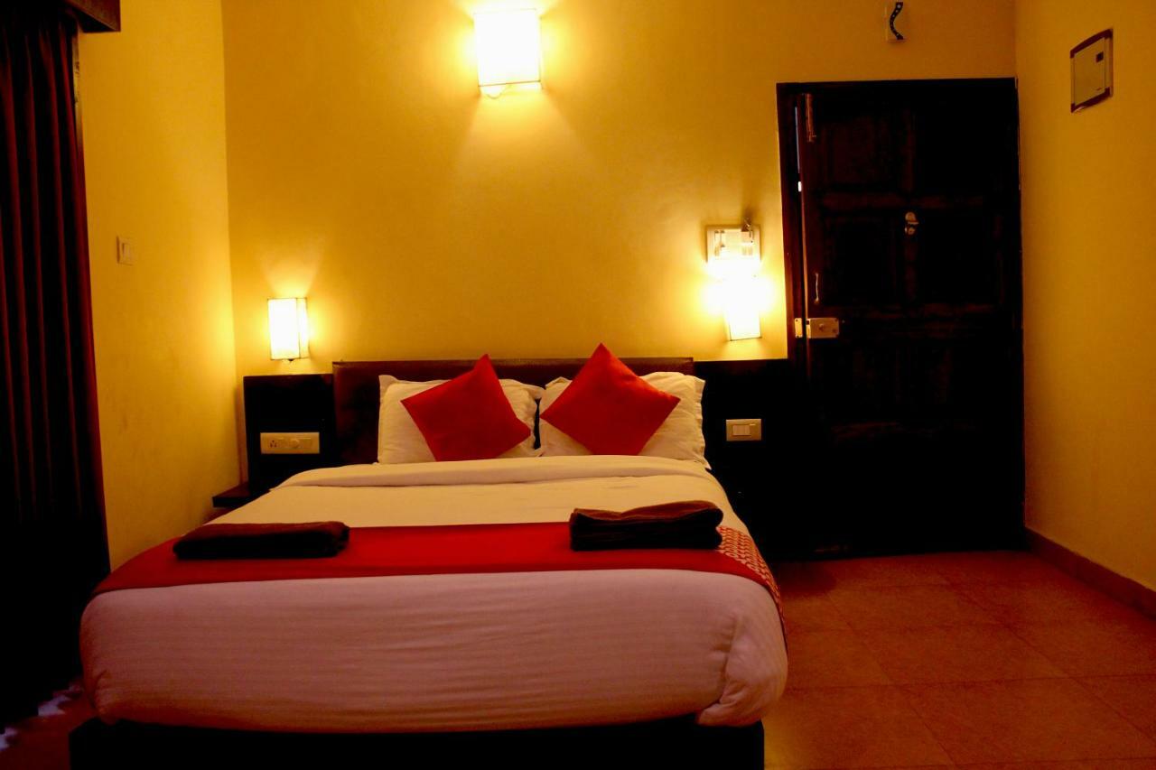 De Sai Palace Calangute Extérieur photo